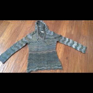 Cute royal Robbins sweater/ shirt
